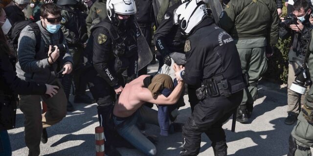 Σποτ της ΚΝΕ: “Η δημοκρατία μπήκε στις σχολές…”