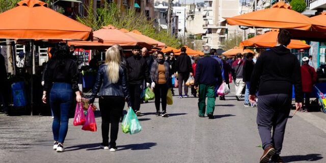 Αντώνης Παπαδεράκης: Η κυβέρνηση οδηγεί ξανά τις Λαϊκές Αγορές σε περιπέτειες