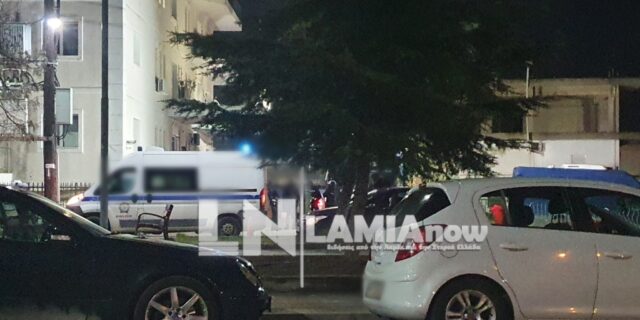 Δημήτρης Κουφοντίνας: Συγκέντρωση διαδηλωτών έξω από το νοσοκομείο όπου νοσηλεύεται