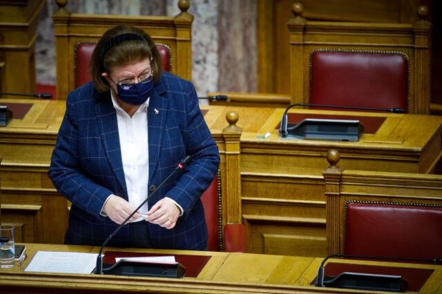 ΣΥΡΙΖΑ: Στη Βουλή “φέρνει” σήμερα την Λίνα Μενδώνη