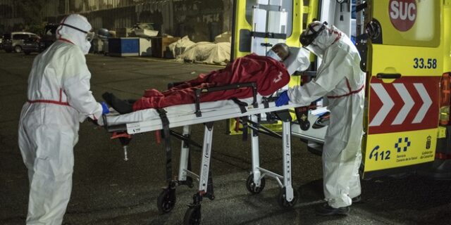 Ισπανία: Μετανάστης βρέθηκε ζωντανός μέσα σε σάκο με τοξικά απόβλητα