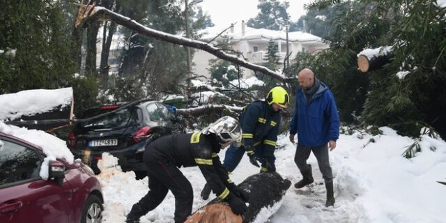 Κακοκαιρία Μήδεια: Ξεπέρασαν τις 3.200 οι κλήσεις που δέχτηκε η Πυροσβεστική