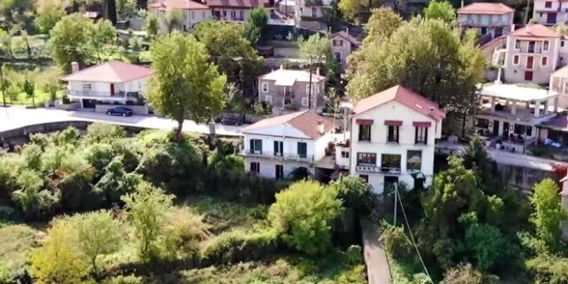 Ένα “Μικρό Χωριό” με μακρά ιστορία που στιγματίστηκε για πάντα από το νούμερο 13