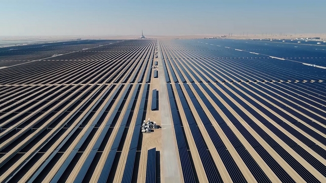 Το BMW Group προμηθεύεται αλουμίνιο που παράγεται με χρήση ηλιακής ενέργειας