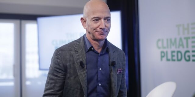Amazon: Ο Τζεφ Μπέζος θα παραιτηθεί από εκτελεστικός διευθυντής
