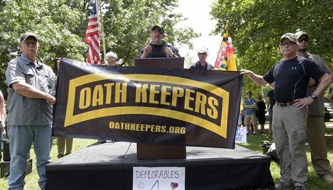 ΗΠΑ: Η ακροδεξιά οργάνωση Oath Keepers σχεδίαζε την ανάπτυξη “δύναμης ταχείας αντίδρασης”