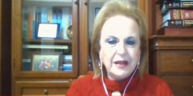 Παγώνη: “Όχι” στην απαγόρευση κυκλοφορίας στις 18:00 για την Αττική