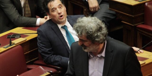 Ο Τσίπρας έχει τον Πολάκη (σταθερά), ο Μητσοτάκης τα γαλάζια αντίγραφά του (εναλλασσόμενα)…