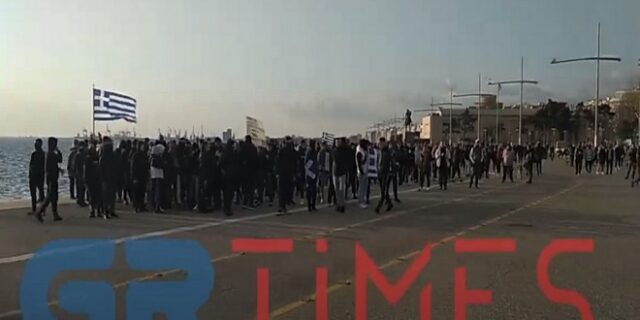 Θεσσαλονίκη: Πορεία διαμαρτυρίας κατά του lockdown