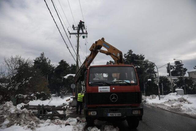 Κακοκαιρία Μήδεια: 4.000 νοικοκυριά χωρίς ρεύμα στα βόρεια προάστια της Αθήνας