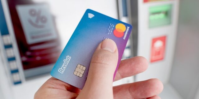 Revolut: Ξεκινά και στην Ελλάδα η Revolut Bank