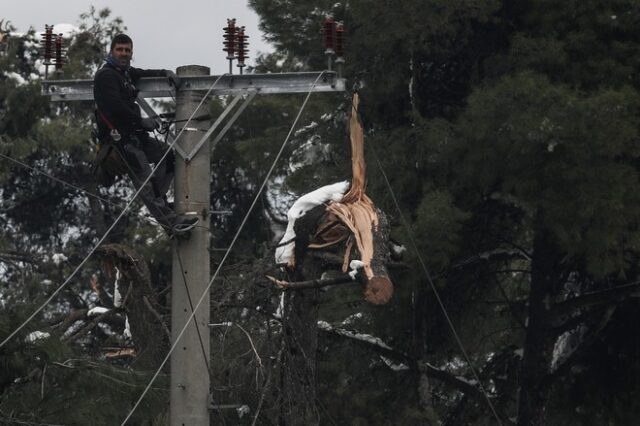 Κακοκαιρία Μήδεια: 400 νοικοκυριά παραμένουν χωρίς ρεύμα στα βόρεια προάστια