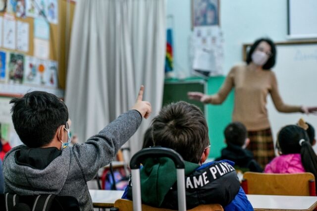 Εκλεισε το σχολείο με τα τέσσερα κρούσματα (αν και την Τρίτη λειτούργησε κανονικά)