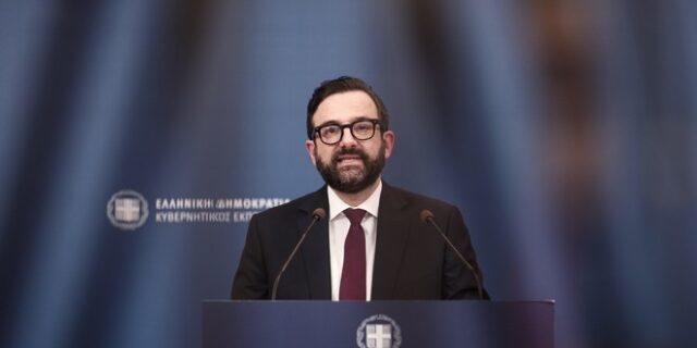 Ταραντίλης: Χυδαίο να προσπαθεί να εκμεταλλευτεί πολιτικά τον πόνο των θυμάτων ο κ. Τσίπρας