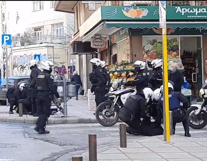 Θεσσαλονίκη: Ένταση και μολότοφ μετά το φοιτητικό συλλαλητήριο