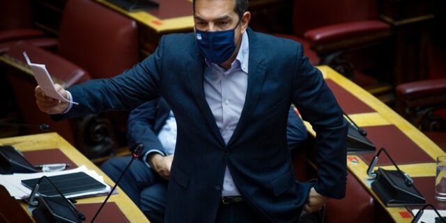 Τσίπρας: Σταματήστε τις αθλιότητες και τα fake news, να ανασταλεί η ψηφοφορία για τα ΑΕΙ