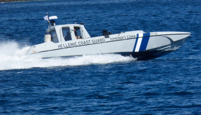 Συνελήφθησαν διακινητές που μετέφεραν με σκάφη πρόσφυγες από την Τουρκία στην Ιταλία μέσω Ελλάδας