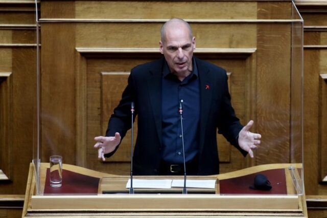 Βαρουφάκης: ”Το Ταμείο Ανάκαμψης θα αποδειχθεί το επόμενο μεγάλο σκάνδαλο”