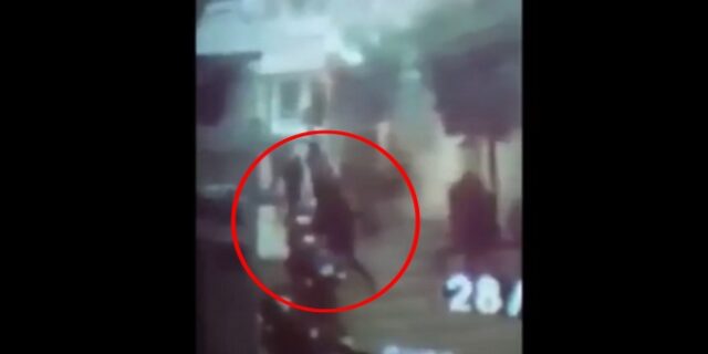 Βίντεο-ντοκουμέντο από την επίθεση με μολότοφ στο Α.Τ. Καισαριανής