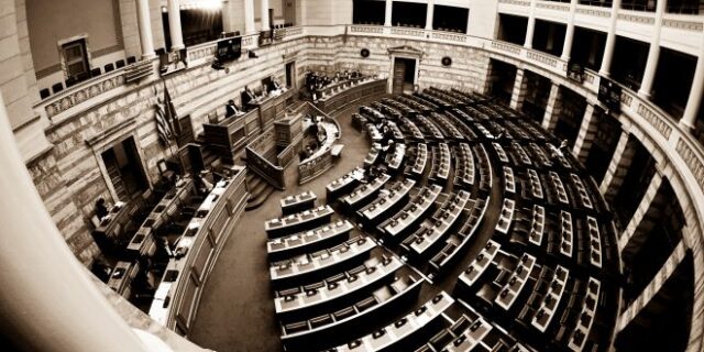 Νομοσχέδιο Κεραμέως για ΑΕΙ: Η “ανατομία” μιάς ψηφοφορίας