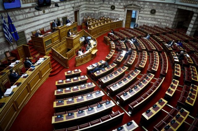 Η Βουλή υιοθετεί τα 3 παιδιά του πυροσβέστη που έχασε τη ζωή του στον Έβρο