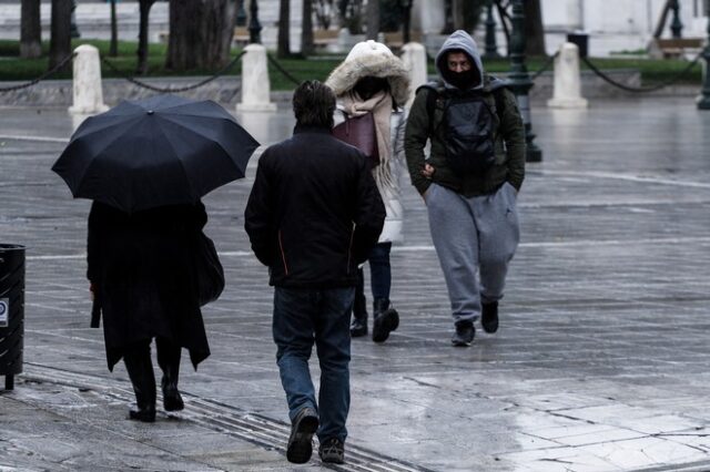 Καιρός: Τοπικές βροχές και πτώση της θερμοκρασίας το επόμενο τριήμερο