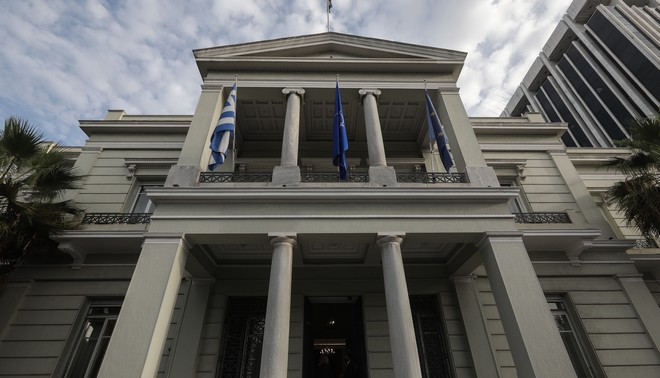 Σκληρή απάντηση της Αθήνας στην Άγκυρα: “Αναληθείς οι αιτιάσεις περί δήθεν ελληνικών παραβιάσεων”