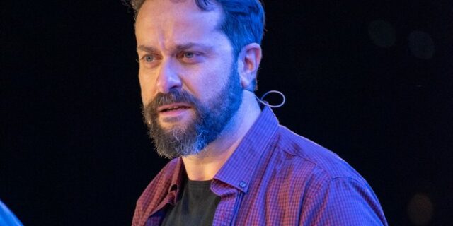 Η υποδειγματική ανάρτηση του Ζήση Ρούμπου για τη γυναικοκτονία στη Φολέγανδρο