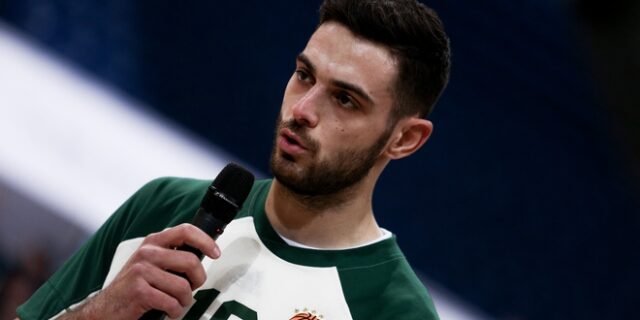 Ο Ιωάννης Παπαπέτρου στο διαδικτυακό παρκέ των Αθλητικών Ακαδημιών ΟΠΑΠ