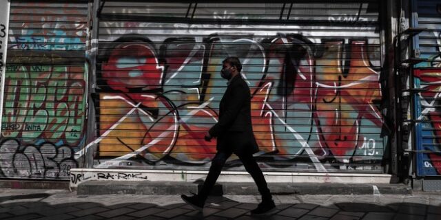 Κορονοϊός: Κοκκινίζει κι άλλο η χώρα – Αύξηση κρουσμάτων στην Αττική