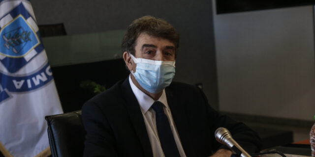 Τη “Λευκή Βίβλο” για την Προστασία του Πολίτη παρουσίασε ο Μιχάλης Χρυσοχοΐδης