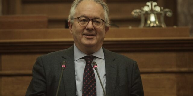 Ο Μητσοτάκης βλέπει Αλιβιζάτο στον απόηχο της αστυνομικής βίας στη Νέα Σμύρνη