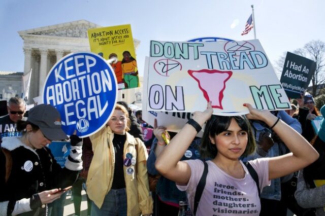 ΗΠΑ: Το Ανώτατο Δικαστήριο θα αποφασίσει για το δικαίωμα στην άμβλωση