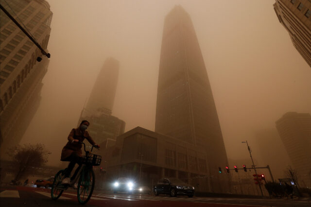 Κίνα: Εικόνες Αποκάλυψης – Η χειρότερη αμμοθύελλα της δεκαετίας