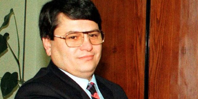 Πέθανε από κορονοϊό ο πρώην πρωθυπουργός της Αλβανίας Μπασκίμ Φίνο