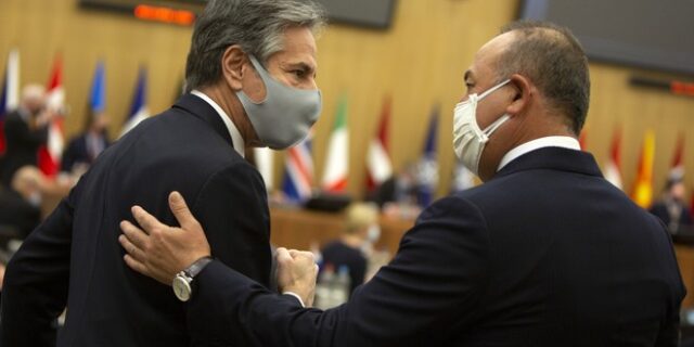 Βρυξέλλες: Οι διερευνητικές στη συνάντηση Μπλίνκεν-Τσαβούσογλου