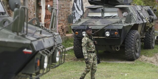 Κολομβία: 10 αποστάτες των FARC νεκροί σε βομβαρδισμό του στρατού