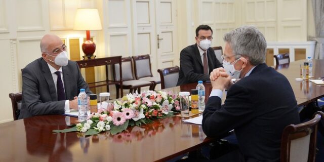 Συνάντηση Δένδια με Πάιατ για τις σχέσεις Ελλάδας – ΗΠΑ και την ανατ. Μεσόγειο