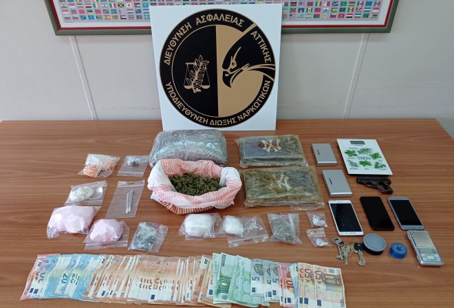 Συλλήψεις για διακίνηση κοκαΐνης και κάνναβης