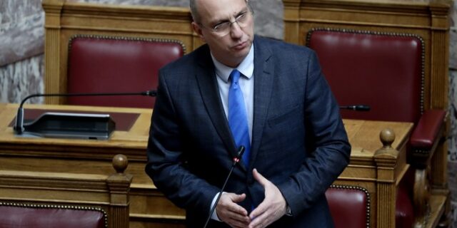 Θετικός στον κορονοϊό βρέθηκε ο υφυπουργός Αγροτικής Ανάπτυξης και Τροφίμων, Γιάννης Οικονόμου