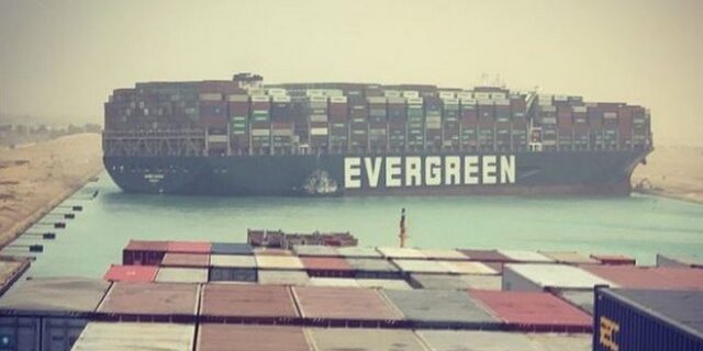 Διώρυγα του Σουέζ: Η Τουρκία προσφέρει βοήθεια, αλλά έχει το σκοπό της