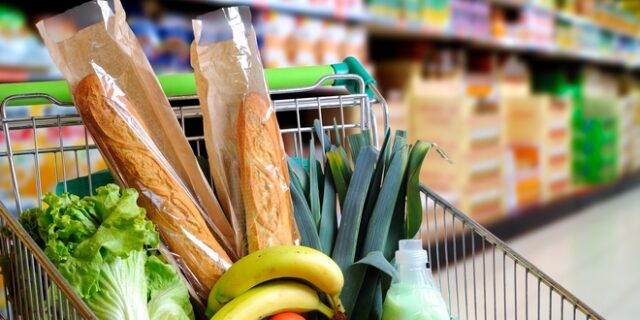 Τα επενδυτικά funds “ψωνίζουν” ελληνικά τρόφιμα