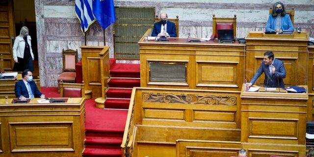 Τσίπρας σε Άδωνι Γεωργιάδη: “Ήρθε ο νονός, πάντα άξιος”