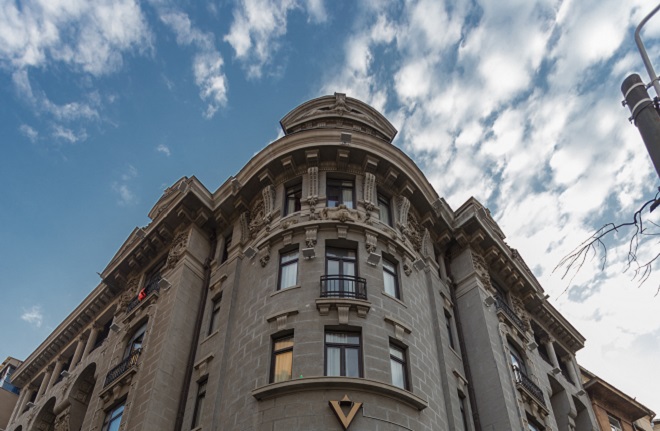 H Zeus International προχώρησε επιτυχώς στην εξαγορά τριών ξενοδοχείων στο Βουκουρέστι της Ρουμανίας