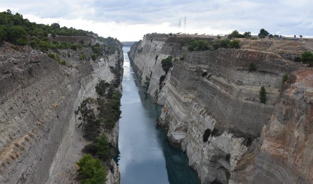 Ισθμός Κορίνθου: Από τον Δίολκο στην Διώρυγα