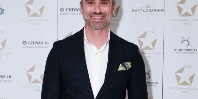 Καπουτζίδης: Είμαι ένας ευτυχισμένος, “άνεργος” ομοφυλόφιλος