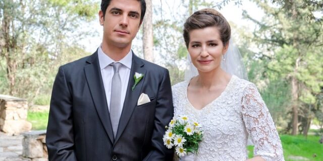 Άγριες Μέλισσες:  Το βίντεο Ελένης – Λάμπρου που βραβεύτηκε από Πανεπιστήμιο της Αγγλίας