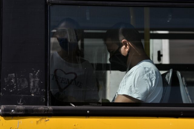 Καραμανλής: Επιπλέον 300 λεωφορεία στην Αθήνα στις αρχές Απριλίου