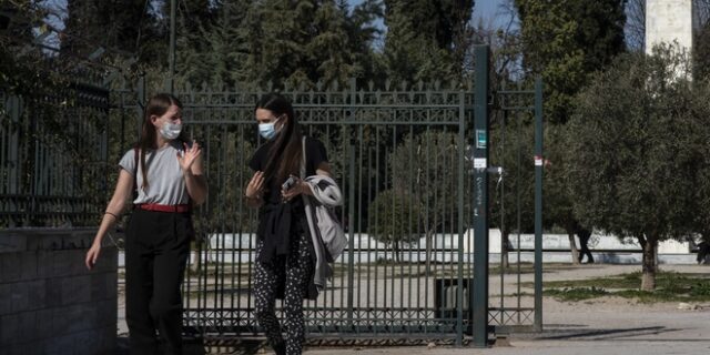 Lockdown: Χωρίς αποφάσεις η συνεδρίαση των ειδικών – Η σκέψη για τα σχολεία