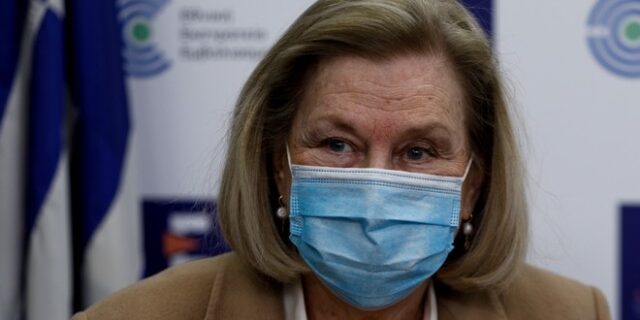 Κορονοϊός: Και η πρόεδρος της Επιτροπής Εμβολιασμών στην αποψινή ενημέρωση